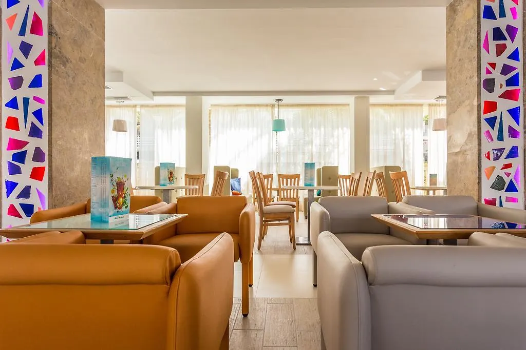 קאן פיקפורט Apartamentos Ferrer Janeiro מלון דירות
