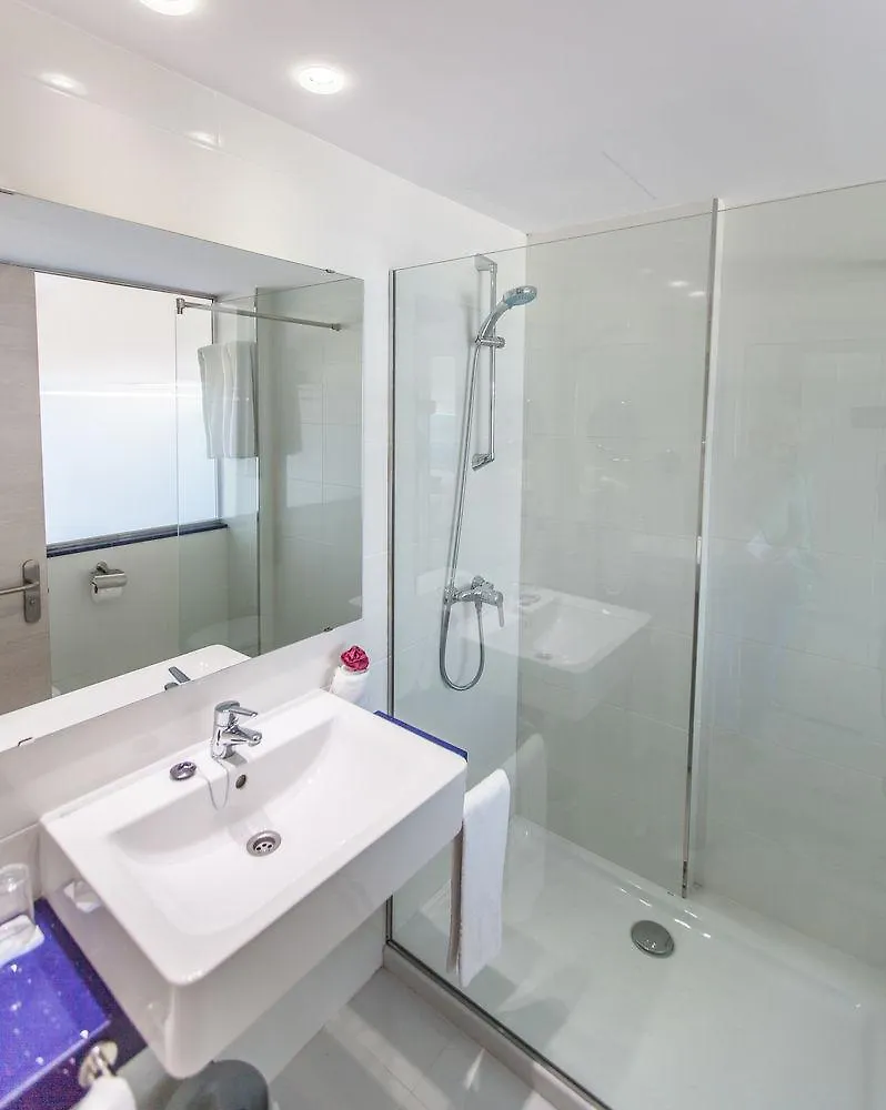 מלון דירות קאן פיקפורט Apartamentos Ferrer Janeiro
